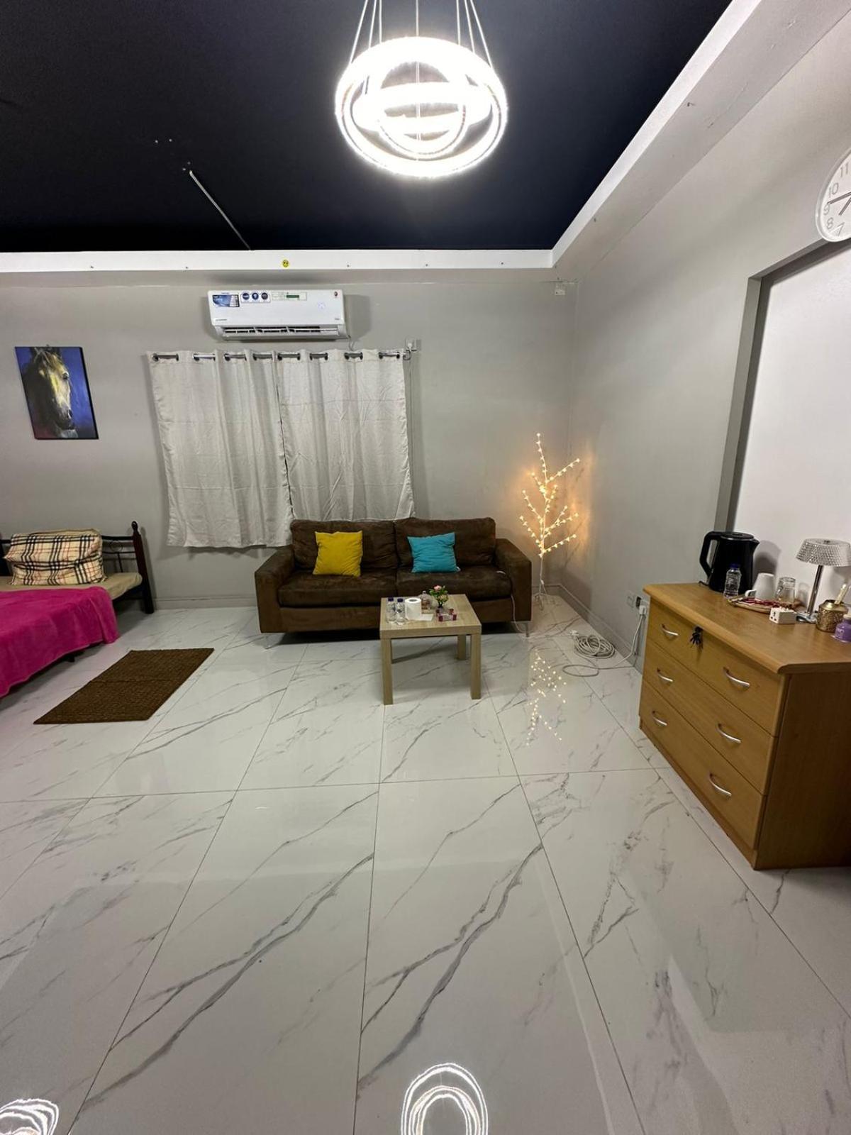 Cozy Corner 2024 Lejlighed Abu Dhabi Eksteriør billede