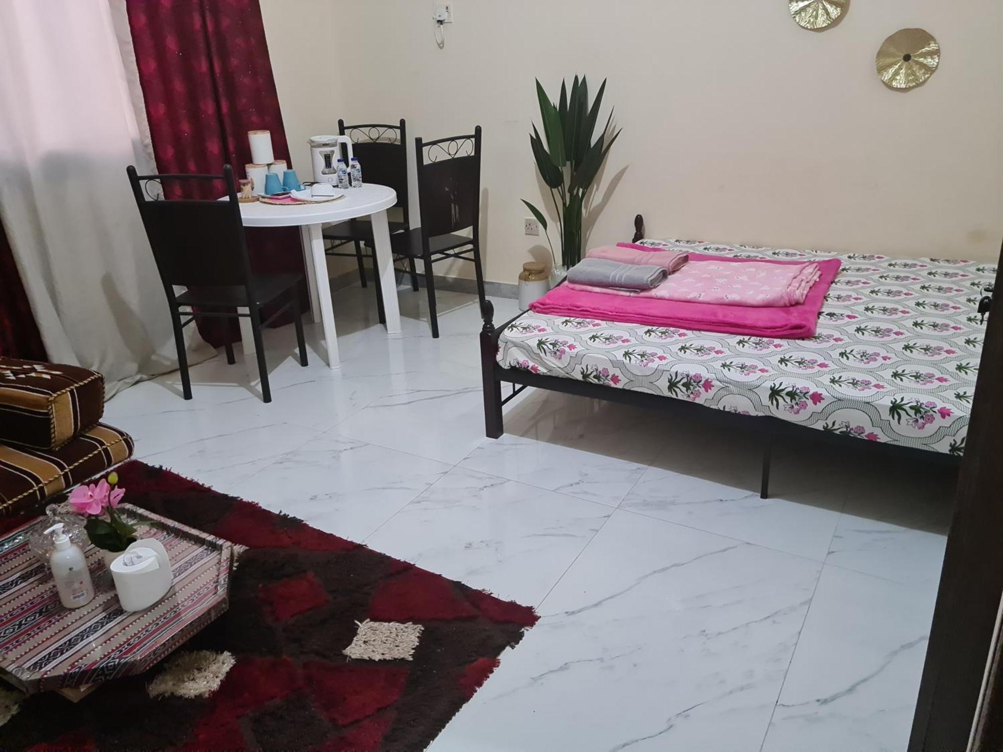 Cozy Corner 2024 Lejlighed Abu Dhabi Eksteriør billede